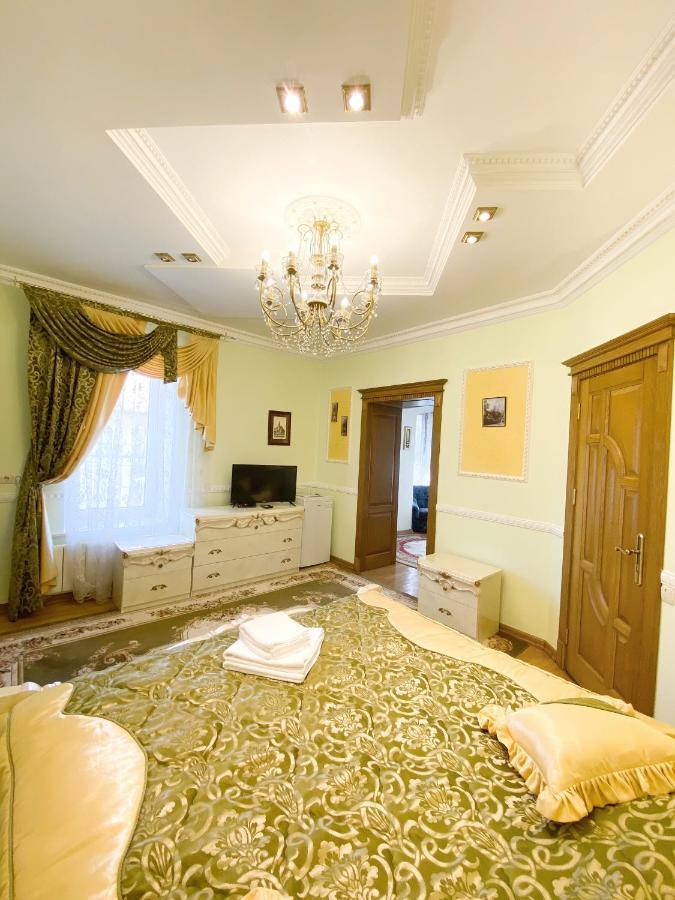 Петрос Family Hotel Jaremče Esterno foto